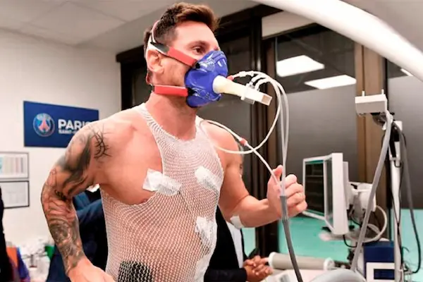 Tecnología y apoyo médico en el entrenamiento de Messi