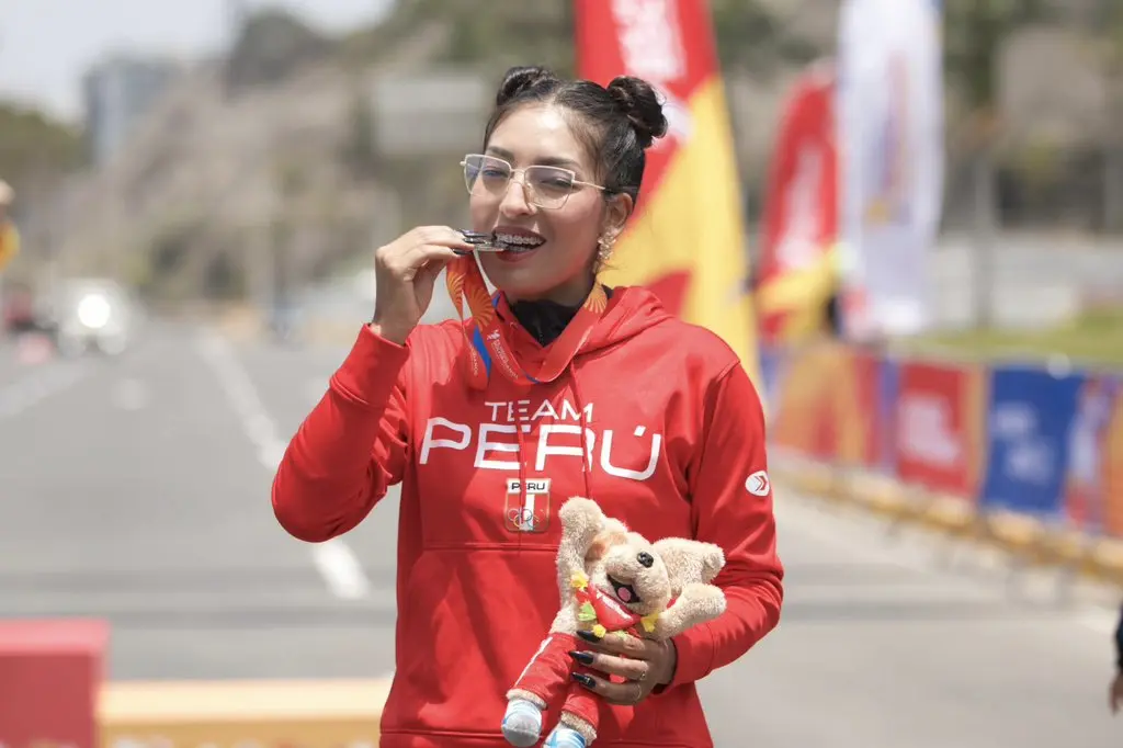 Mary Luz Andía Arotaipe