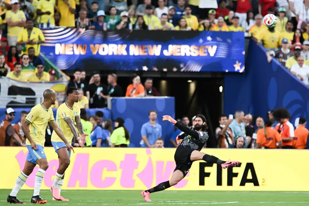¿Los suplementos realmente mejoran el rendimiento de un futbolista?