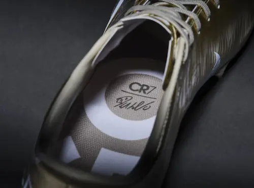 Nike Mercurial doradas de Cristiano Ronaldo
