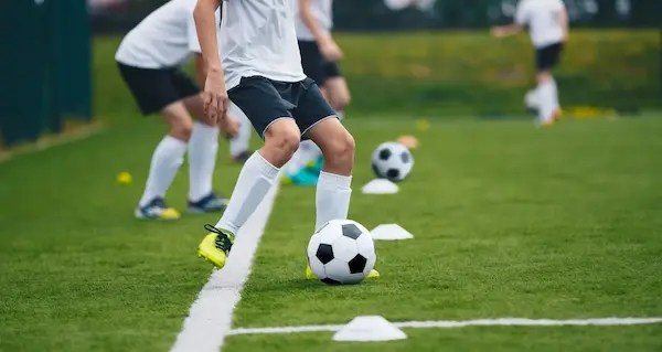 Entrenamiento físico base para mejorar en el fútbol