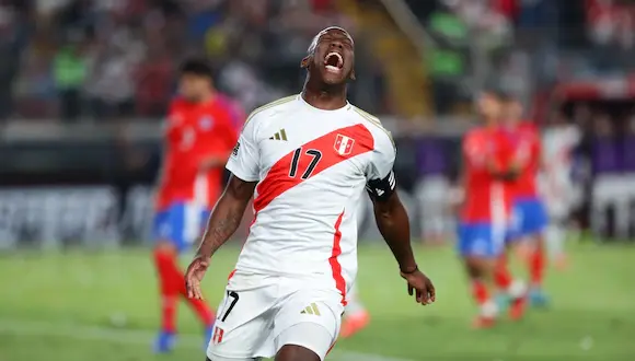 advíncula gritando de impotencia en la cancha