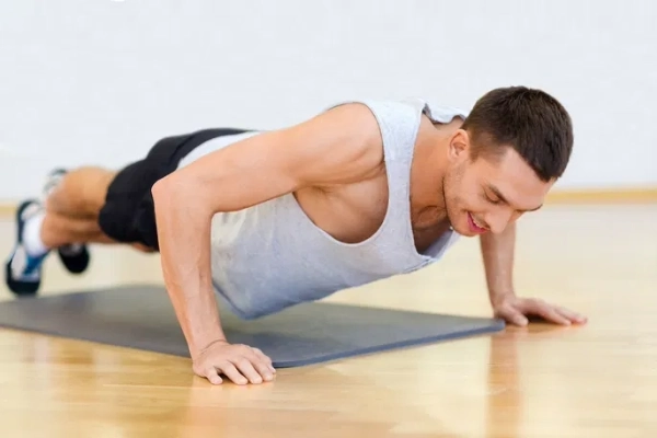 4. Flexiones de brazos
