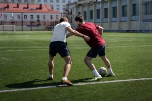 Errores arbitrales en el fútbol que marcan partidos y generan polémica