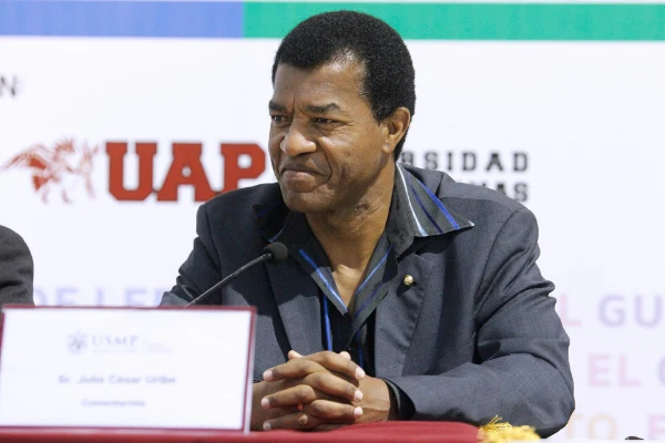 Julio César Uribe durante una entrevista