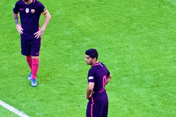 Messi y Suárez juntos en la cancha con el Barcelona, socios dentro y fuera del campo